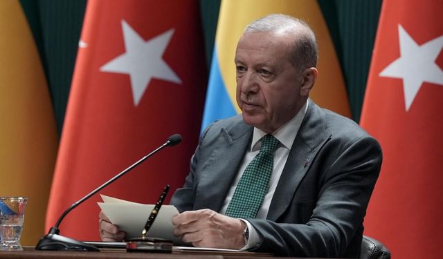 Cumhurbaşkanı Erdoğan: Gazzeli masum yavrulara yardım eli uzatmak derdindeyiz