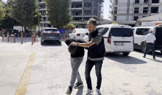 Bursa’da polis kılıklı dolandırıcılar suçüstü yakalandı