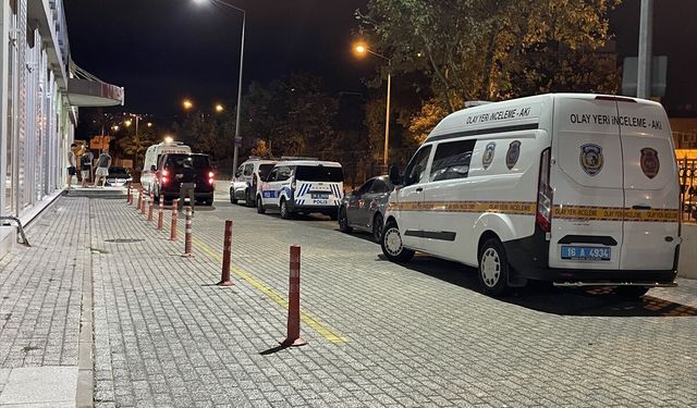 Bursa’da güreş antrenörü Zeki Gümüş odasında ölü bulundu