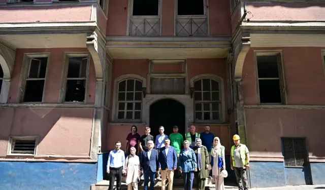 Bursa'da tarihi dokuya sadık dönüşüm: Osman Şevki Uludağ Kütüphanesi projesi başladı