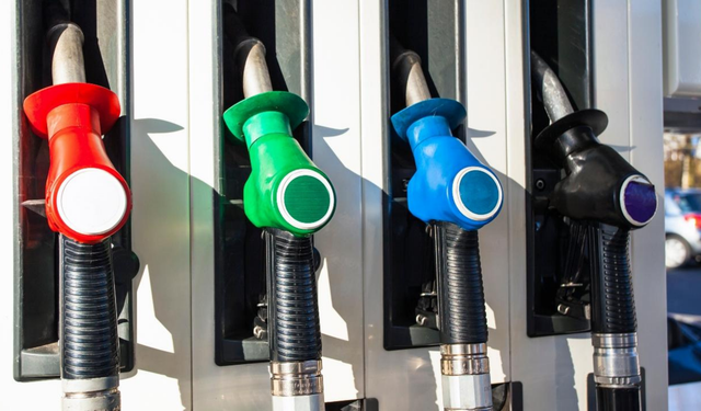 Bursa’da akaryakıt tabelaları! Benzin motorin ve LPG fiyatları belli oldu