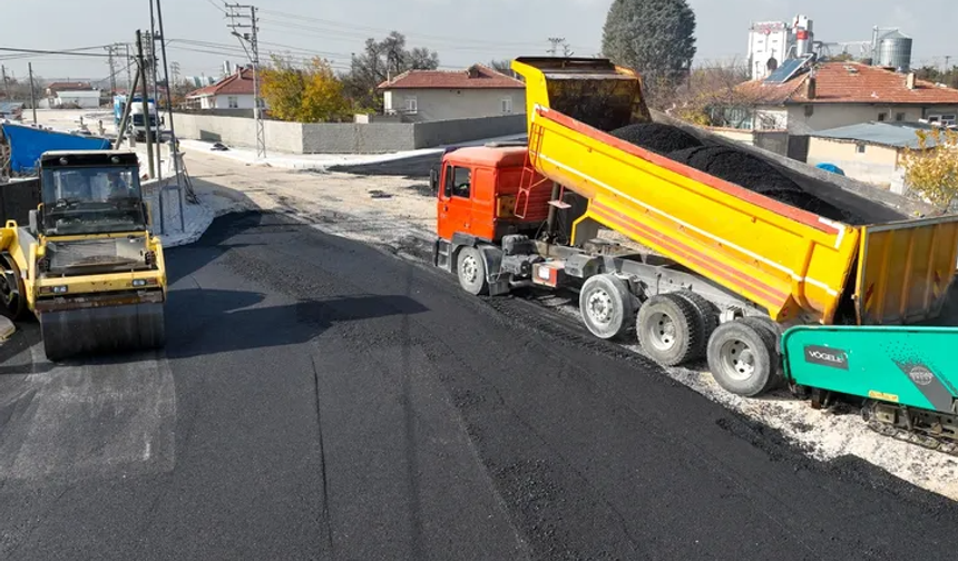 Selçuklu'da asfalt çalışmaları hız kesmeden devam ediyor