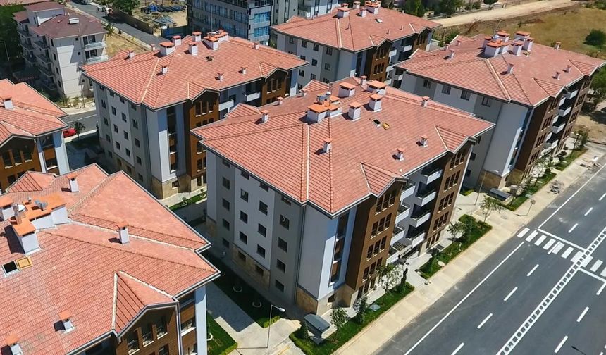 TOKİ Konutlarında Büyük İlgi: Nilüfer ve Mustafakemalpaşa'da İlk Gün Tükendi!