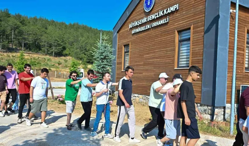 Bursa'da engelli gençlere yaz kampı