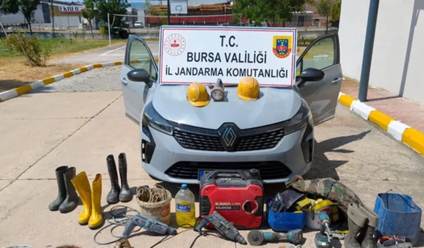 35 metrelik tünelde 5 kişi suçüstü yakalandı