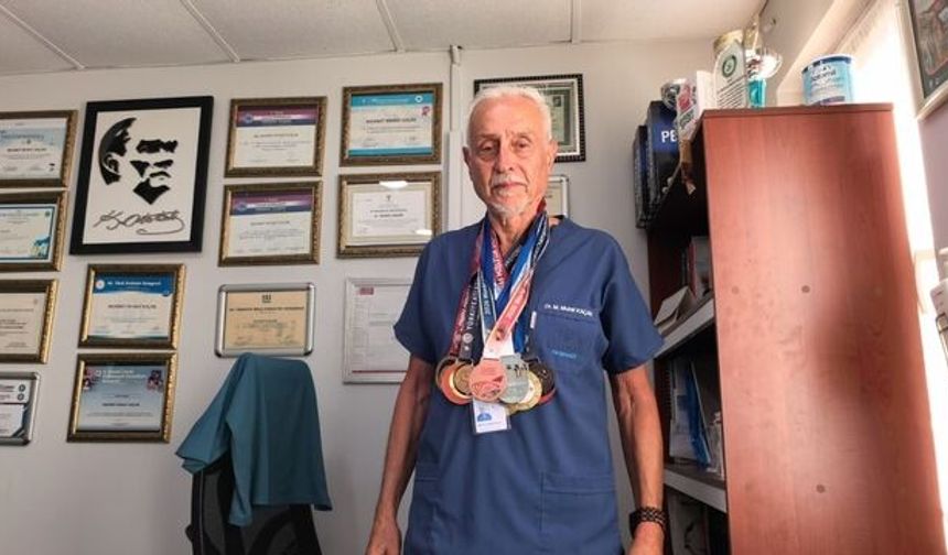 80 yaşındaki Bursa'lı doktor pistlerin tozunu attırıyor