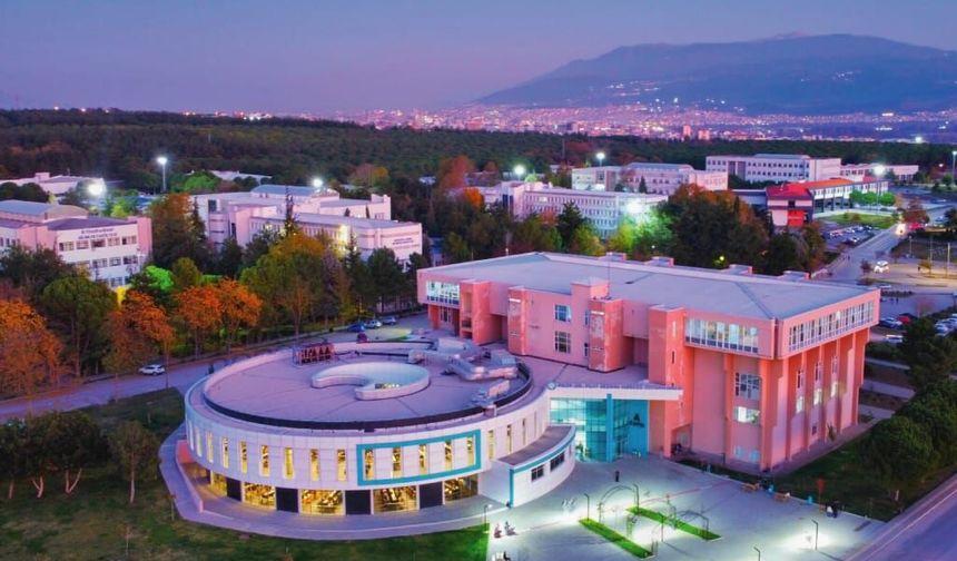 BUÜ’lü bilim insanları uluslararası sıralamada başarı elde etti