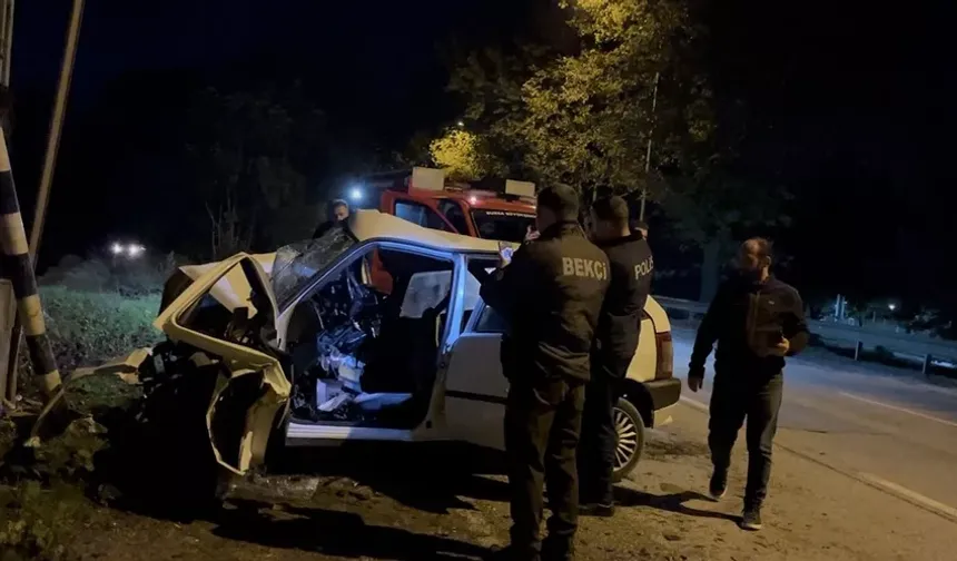 Bursa’da gece yarısı kaza! Sürücünün durumu ağır