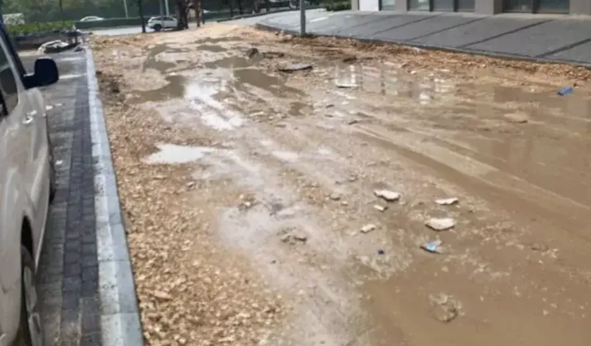 Bursa’da 5 bin hanelik dev dönüşüm! Akpınar’da yollar için kritik çağrı