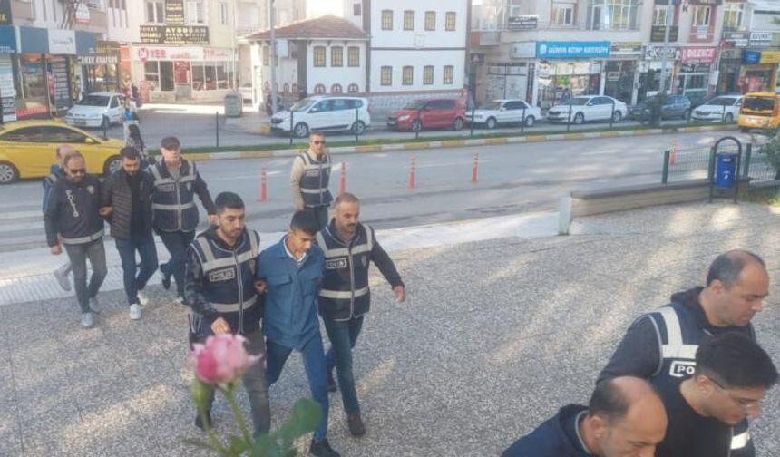 Dolandırıcılık operasyonunda 244 kişi yakalandı! Hesaplardan 10,5 milyar TL çıktı